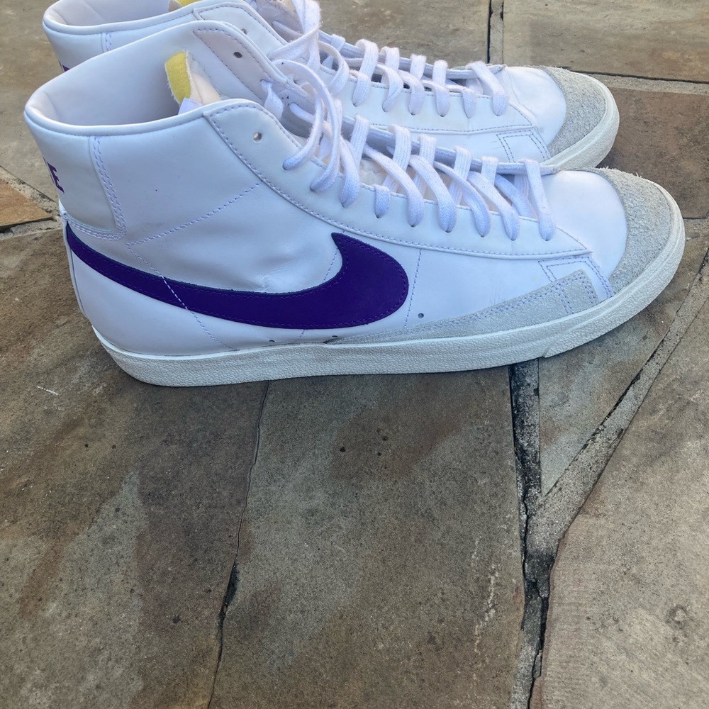 Nike Blazers High-Top Sneakers in White and Purple size 13